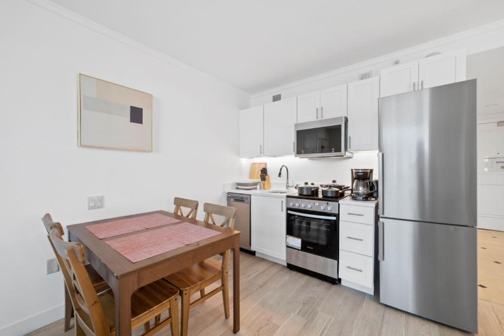 Astonishing Ocean Front Condo Cozysuites At Showboat Atlantic Stadt Exterior foto