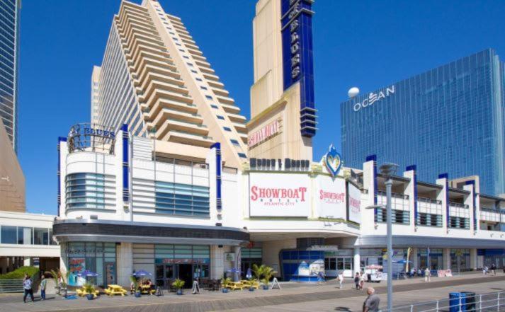 Astonishing Ocean Front Condo Cozysuites At Showboat Atlantic Stadt Exterior foto